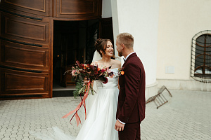 Podzimní svatba plná jiřin